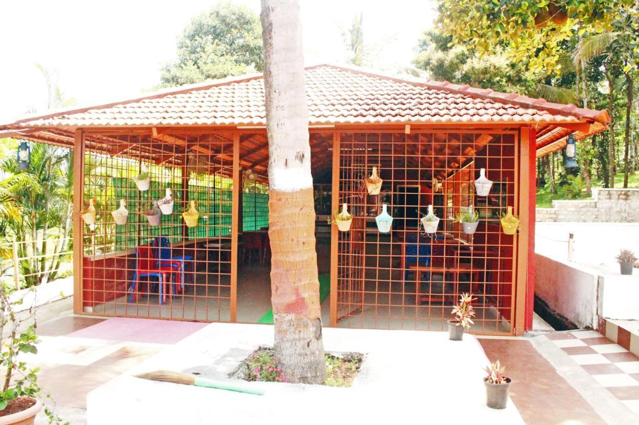 Cs County Resort Sakleshpur Ngoại thất bức ảnh