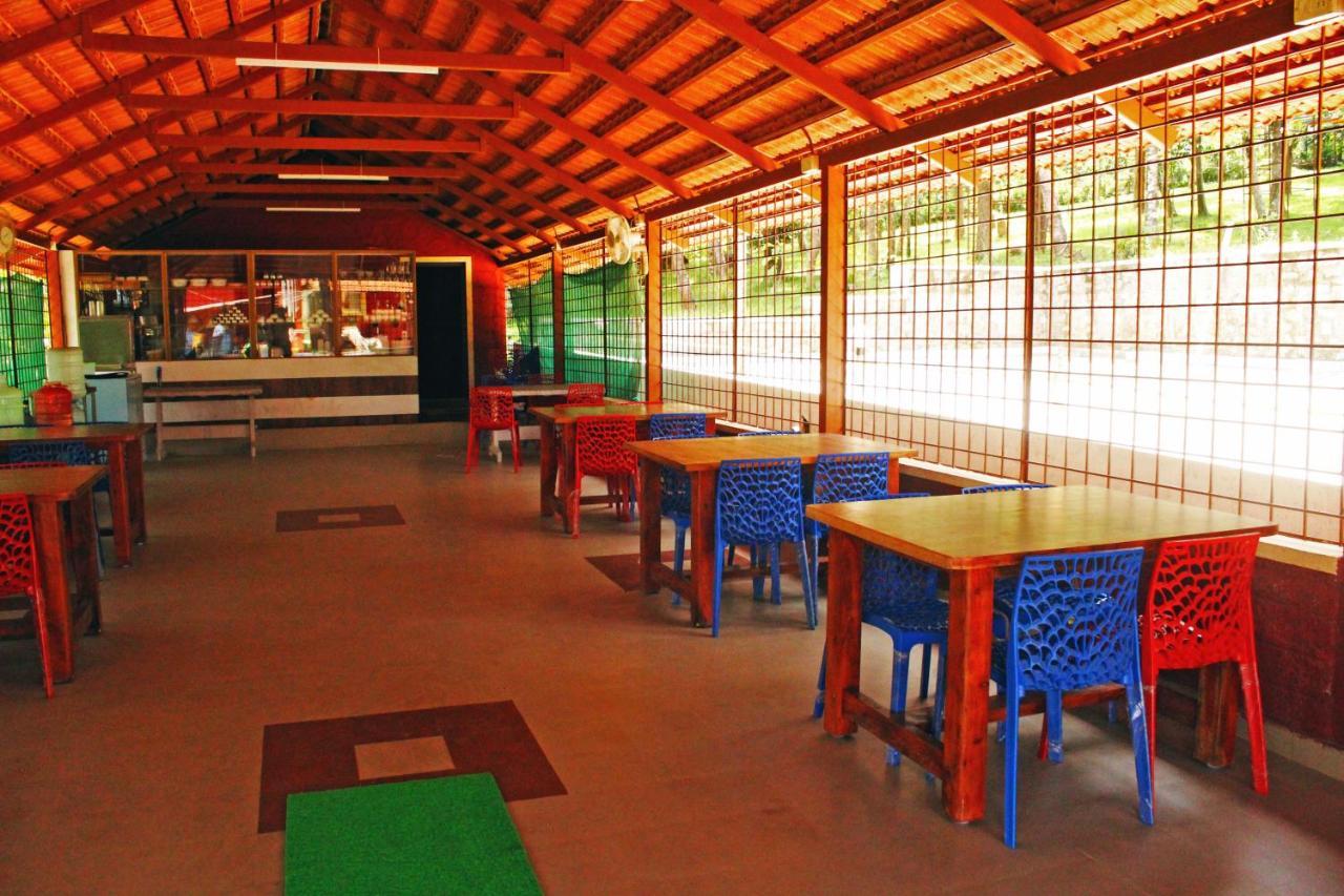 Cs County Resort Sakleshpur Ngoại thất bức ảnh