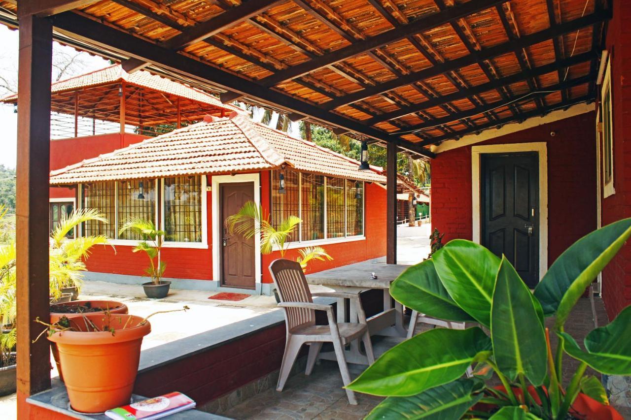 Cs County Resort Sakleshpur Ngoại thất bức ảnh